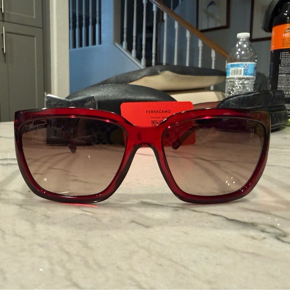 Salvatore Ferragamo SF1018S Sunglasses in Crystal Wine with Grey Gradient Lenses - Picture 8 of 16